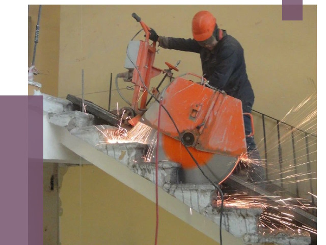 Демонтаж бетонных лестниц в Сафонове от 4612 руб. за м2 | ПРОЛЁТ-Сфн