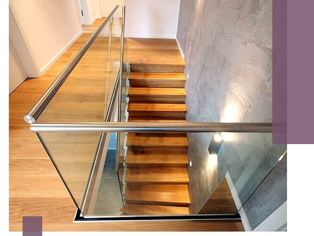 Перила для лестницы в доме — изготовление и монтаж в Сафонове