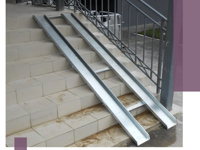 Пандусы для детских колясок в Сафонове: изготовление и монтаж