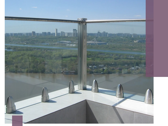 Стеклянные парапеты премиум класса в Сафонове для домов и бизнесов